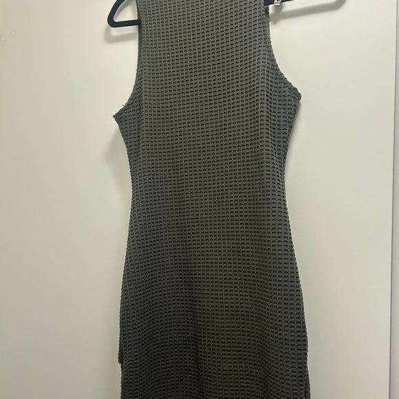 ASTR Green Dress in size small - Picture 3 of 3